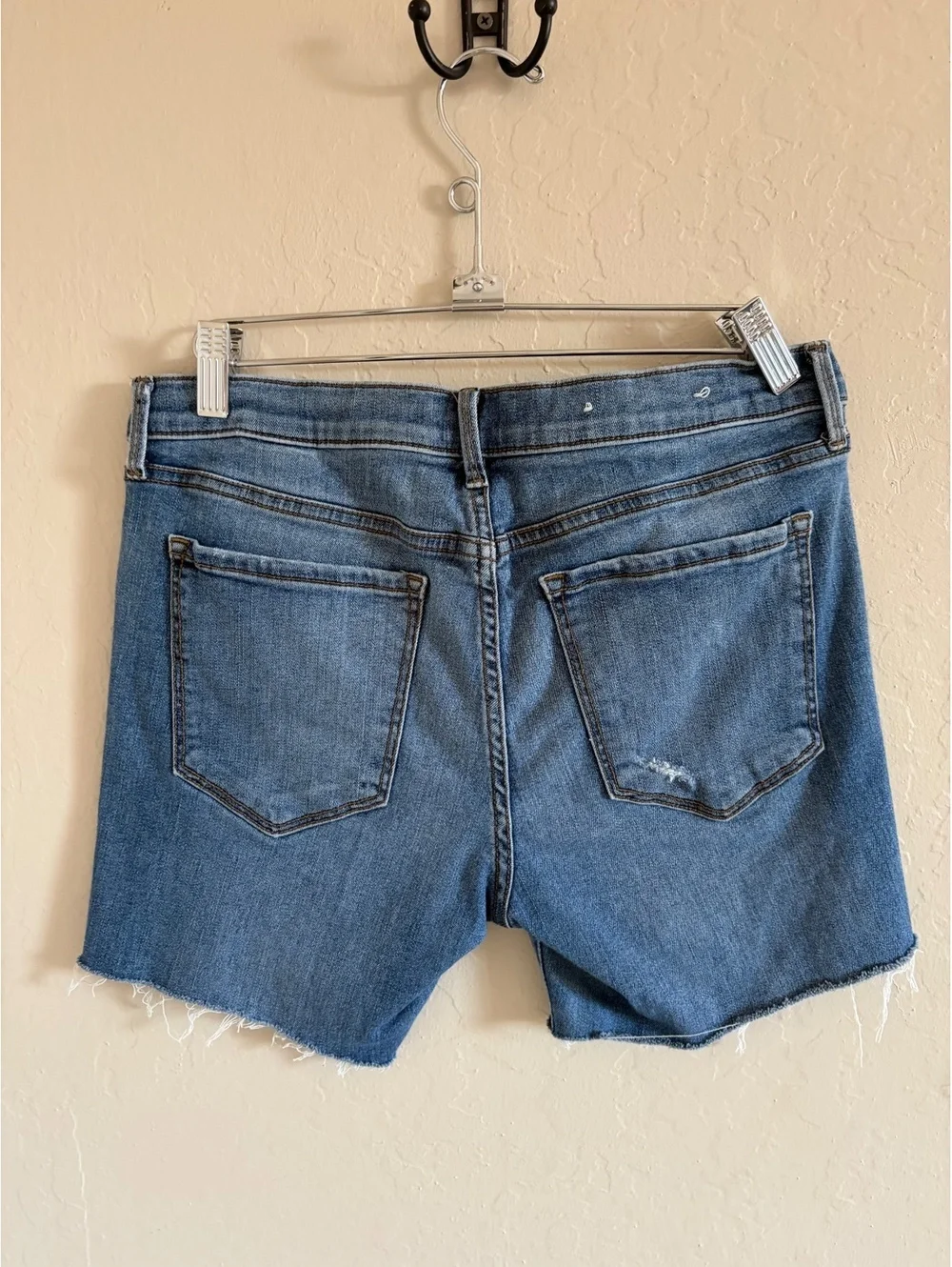 Banana Republic cut off shorts
